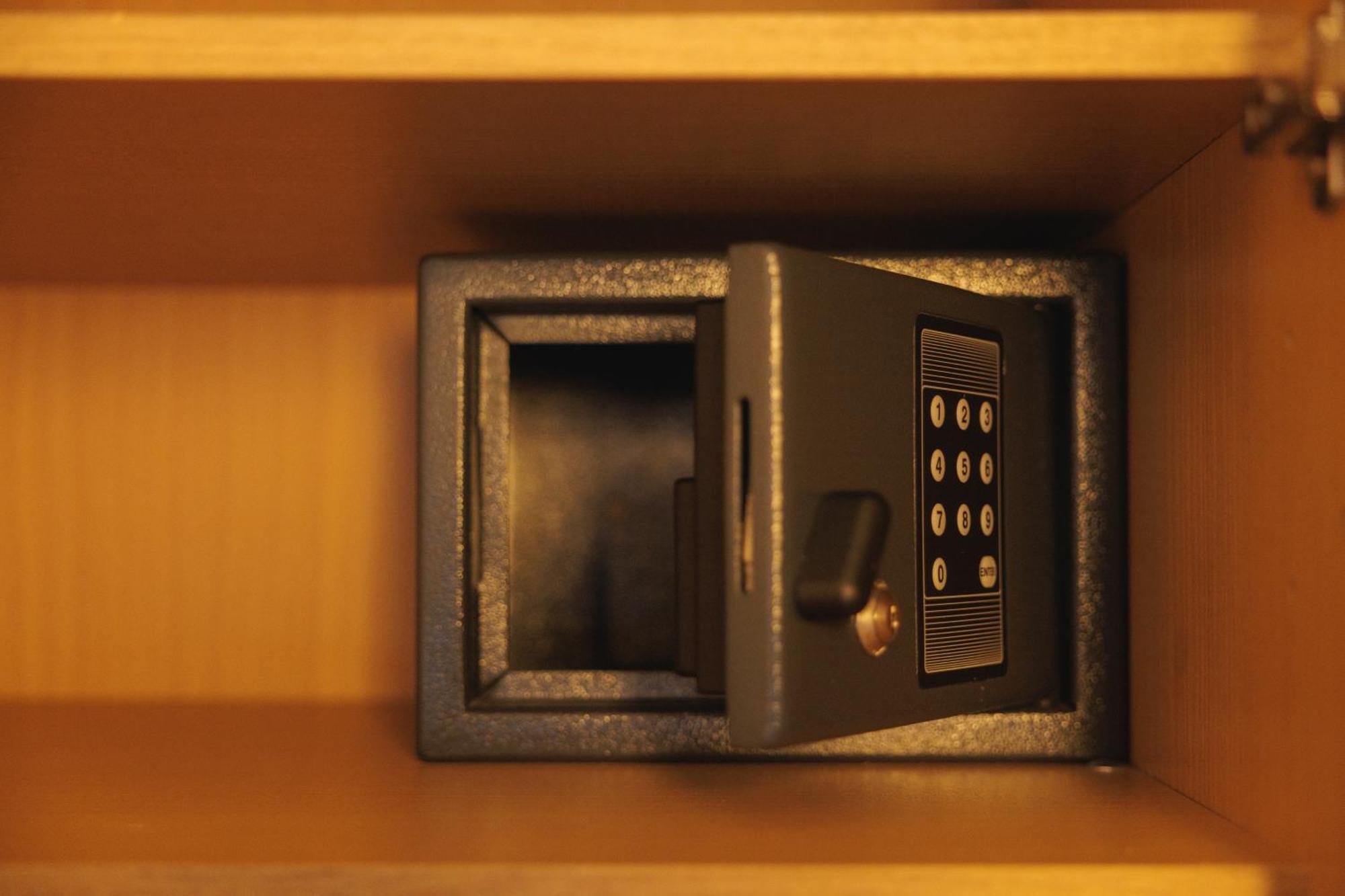 פינזולו Hotel Binelli מראה חיצוני תמונה